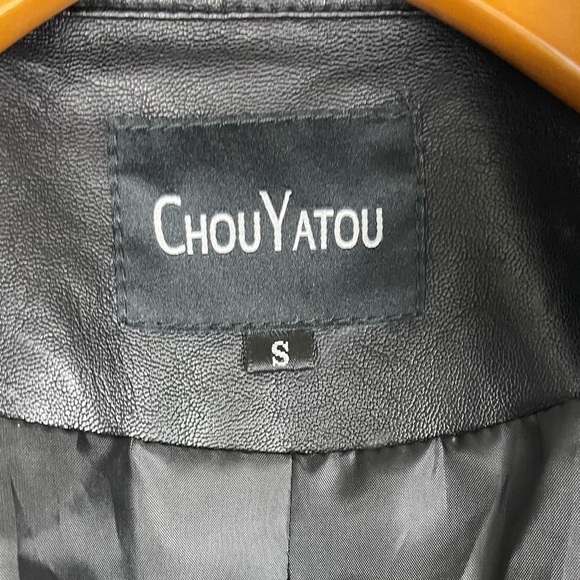 chouyatou Moto Studded Perfectly Shaping Faux Leather Biker Goth Jacket NWOT - Picture 10 of 11